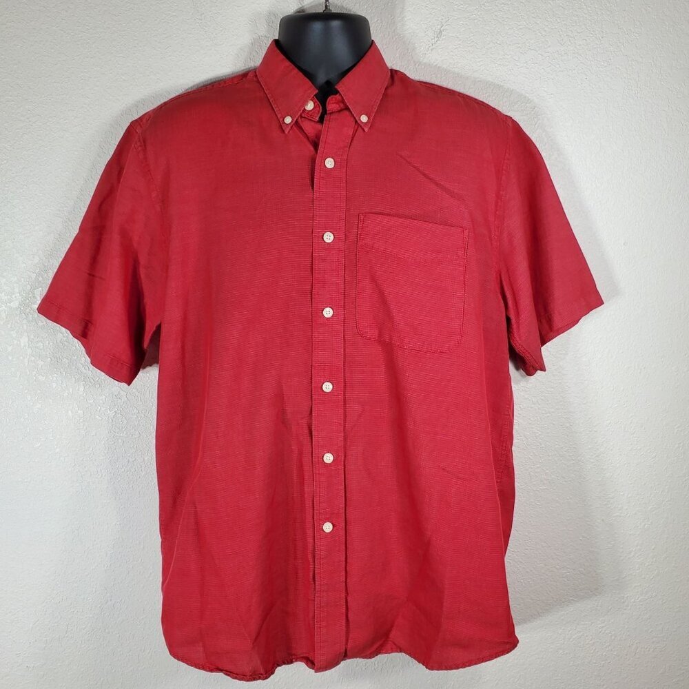 Cutter & Buck Mens Medium Short-Sleeve Red Button-Up Shirt 100% Cotton